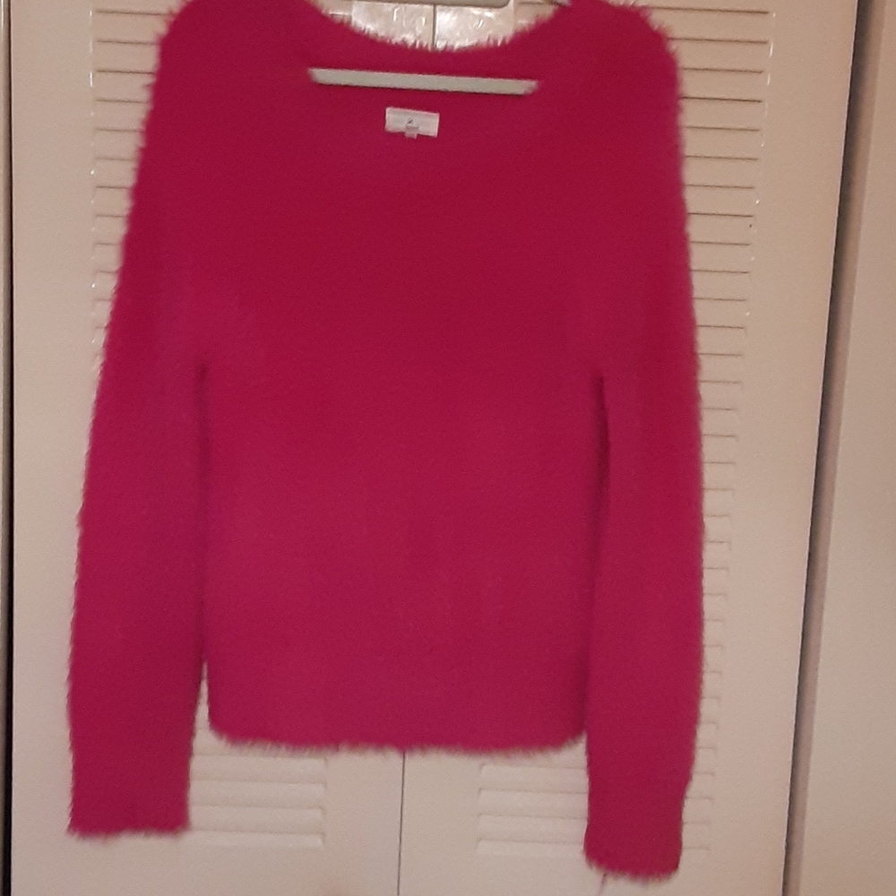 Fuzzy Fuscia comfy Sweater